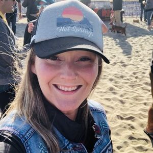 Meet your Posher, Jillian